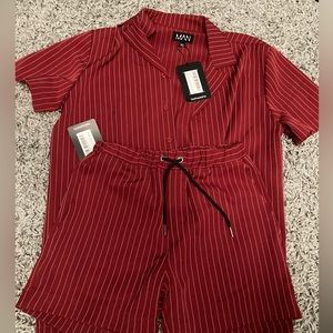 Boohoo man XS short sleeve red pinstripe suit - NWT